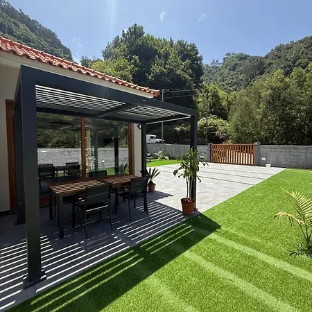 Refugio Da Ribeira Дом отдыха *