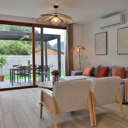 Refugio Da Ribeira بيت للعطل *